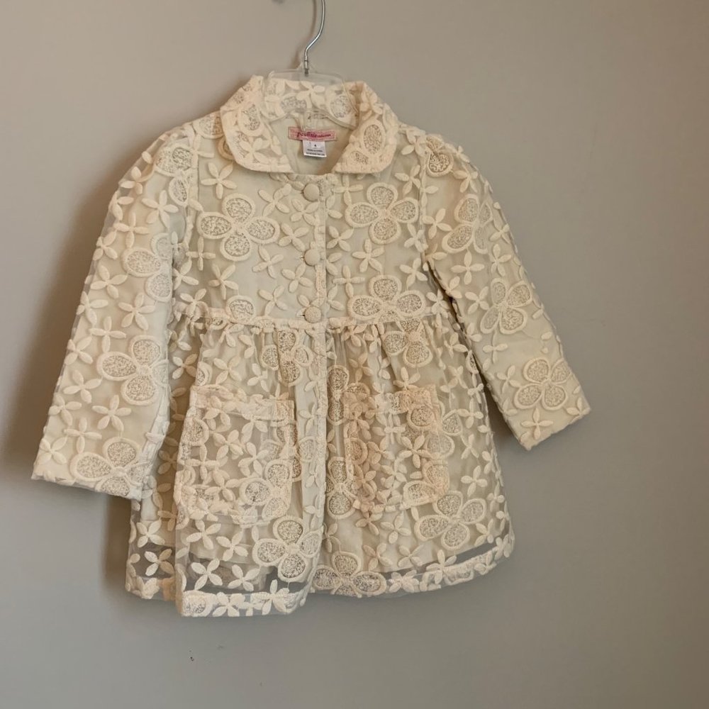 Paulinie Collection Cream Embroidered Floral Coat